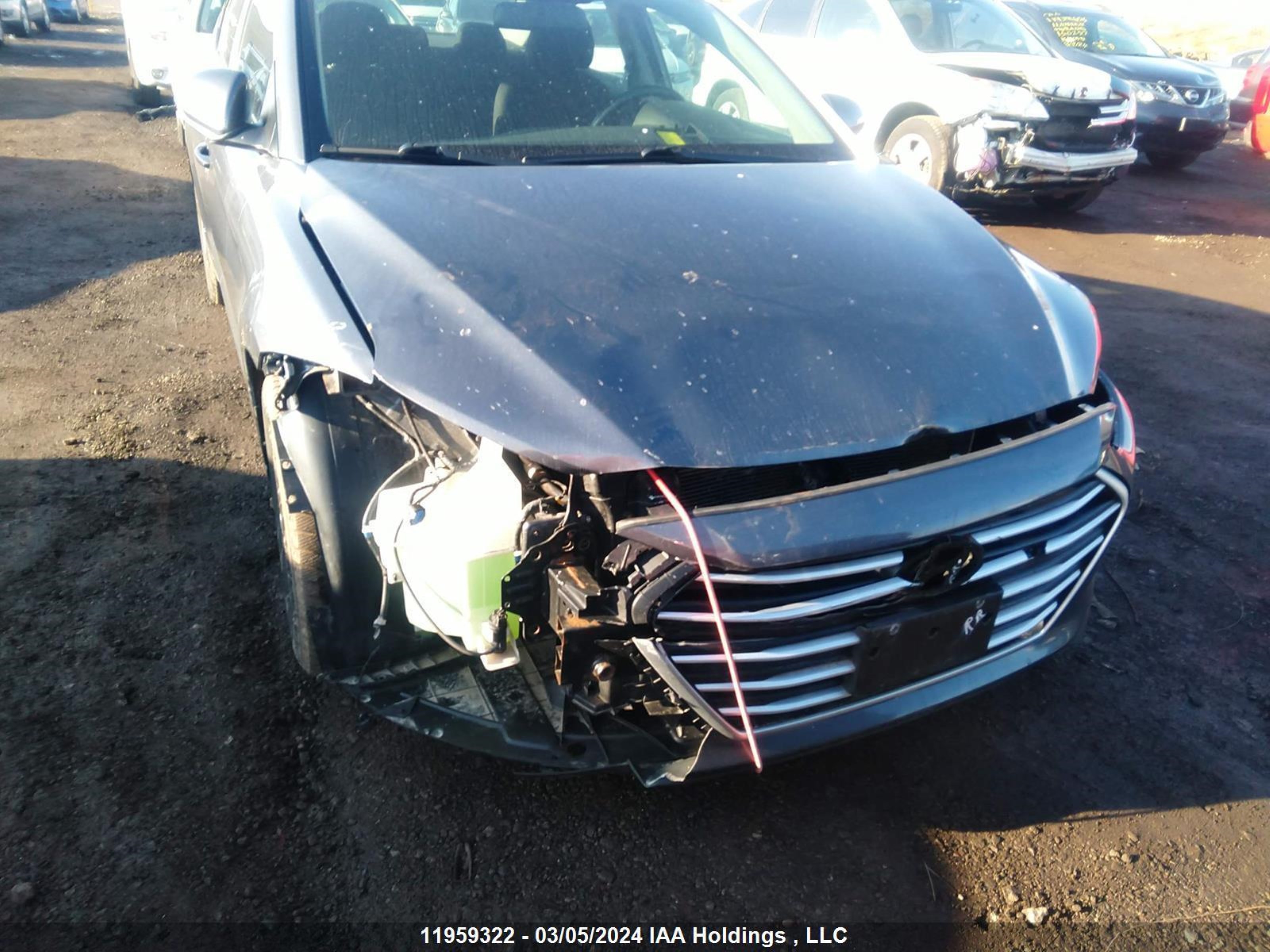 Photo 5 VIN: KMHD84LF4HU207993 - HYUNDAI ELANTRA 