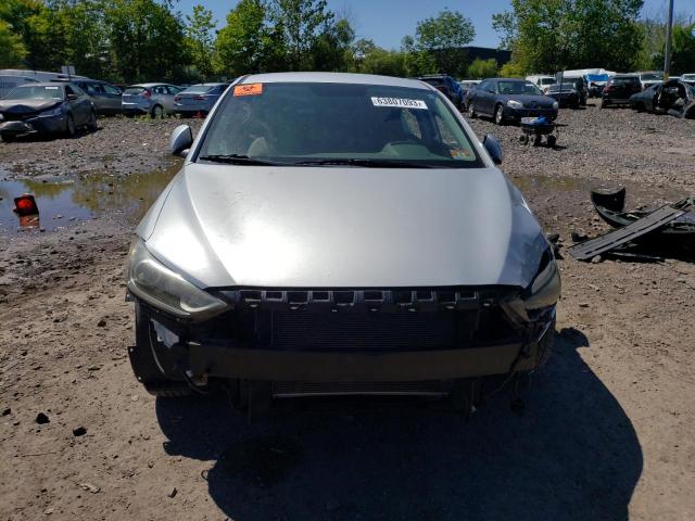 Photo 4 VIN: KMHD84LF4HU227919 - HYUNDAI ELANTRA SE 