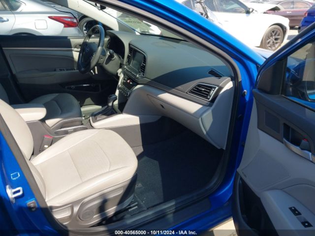 Photo 4 VIN: KMHD84LF4HU263089 - HYUNDAI ELANTRA 