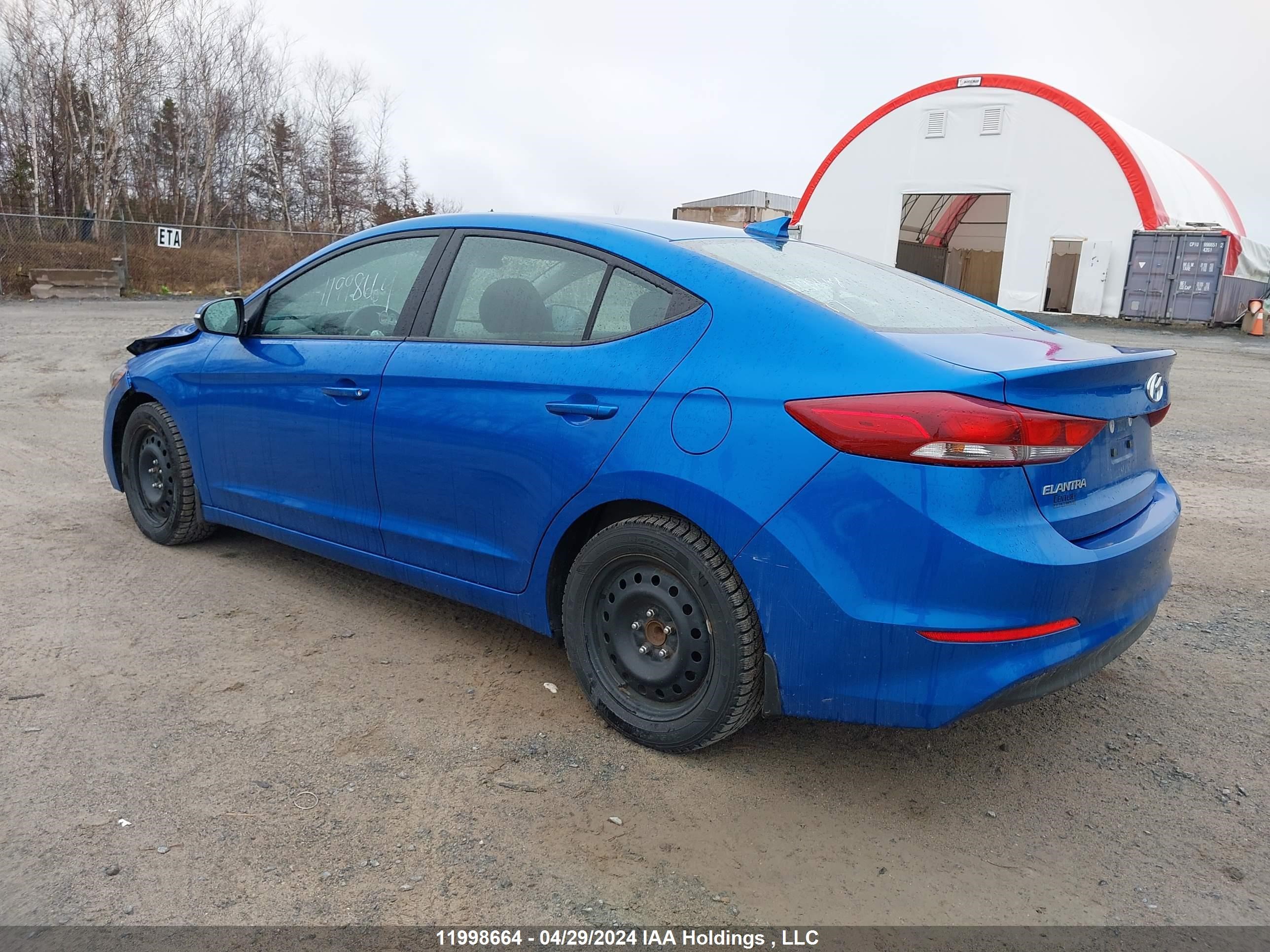 Photo 2 VIN: KMHD84LF4HU378307 - HYUNDAI ELANTRA 