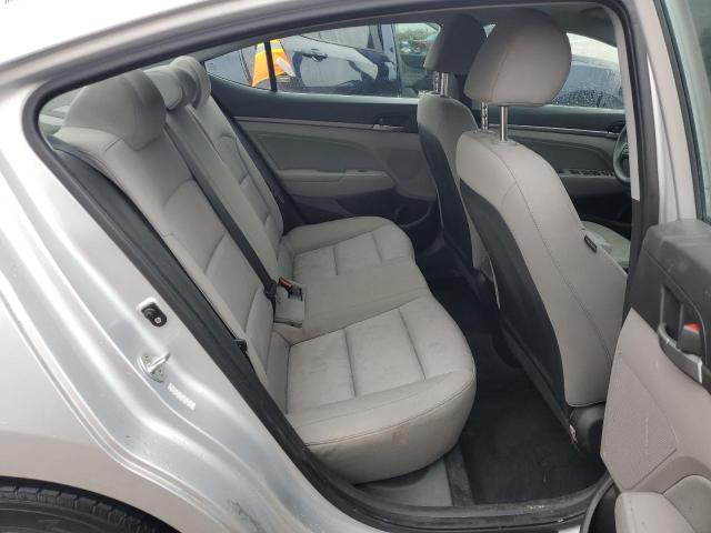 Photo 9 VIN: KMHD84LF4HU381028 - HYUNDAI ELANTRA 