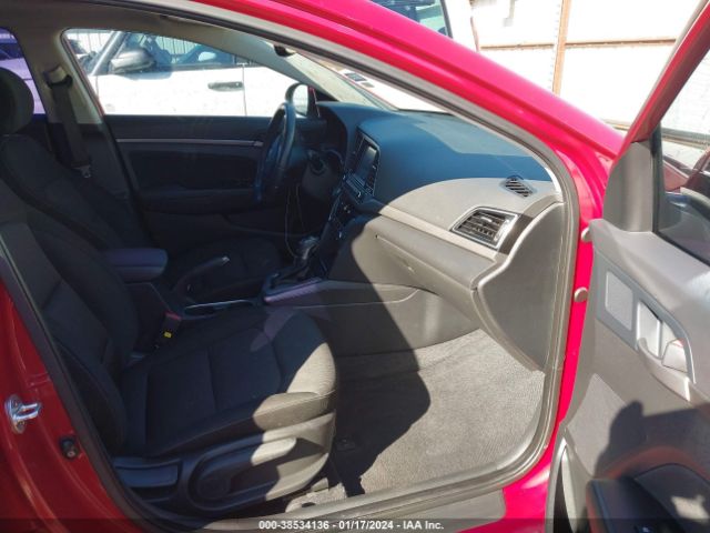 Photo 4 VIN: KMHD84LF4HU423553 - HYUNDAI ELANTRA 