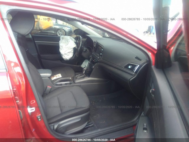 Photo 4 VIN: KMHD84LF4HU427909 - HYUNDAI ELANTRA 