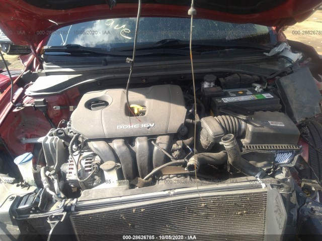 Photo 9 VIN: KMHD84LF4HU427909 - HYUNDAI ELANTRA 