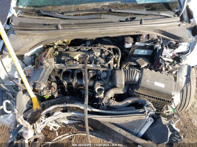 Photo 9 VIN: KMHD84LF4JU449379 - HYUNDAI ELANTRA 