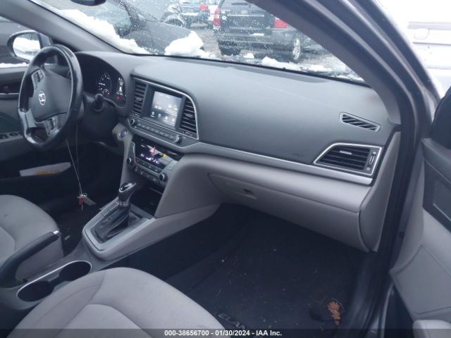 Photo 4 VIN: KMHD84LF4JU567089 - HYUNDAI ELANTRA 