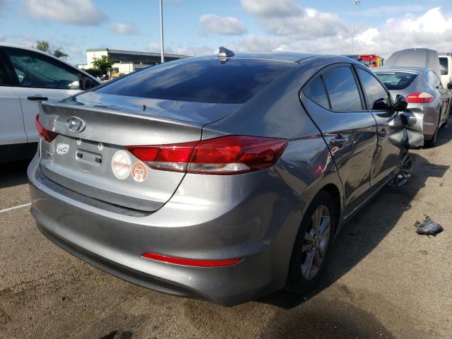 Photo 3 VIN: KMHD84LF4JU589349 - HYUNDAI ELANTRA SE 