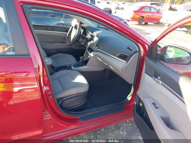 Photo 4 VIN: KMHD84LF4KU735556 - HYUNDAI ELANTRA 