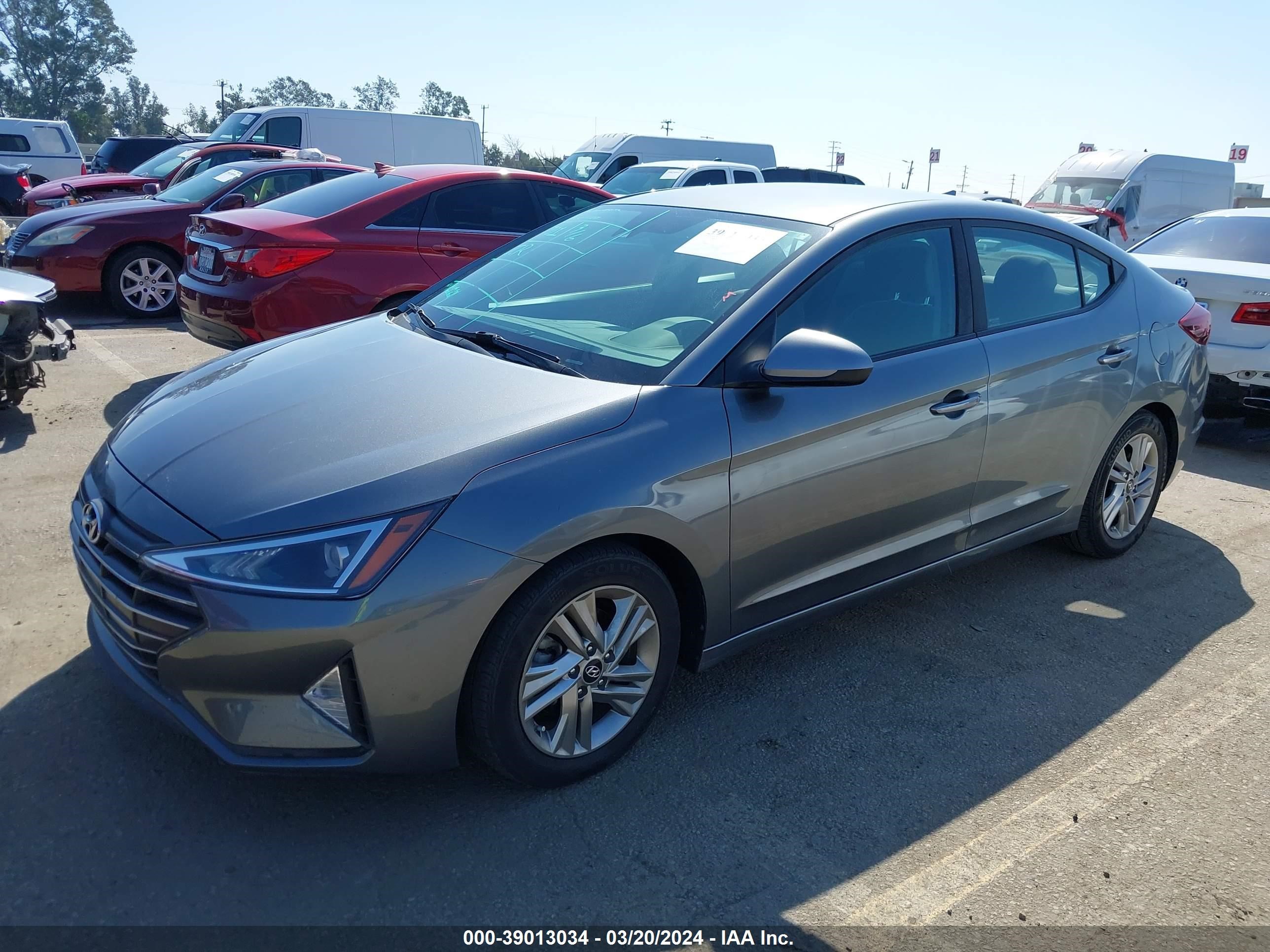 Photo 1 VIN: KMHD84LF4KU736495 - HYUNDAI ELANTRA 