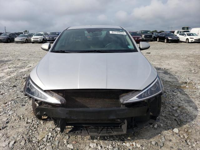 Photo 4 VIN: KMHD84LF4KU742135 - HYUNDAI ELANTRA SE 