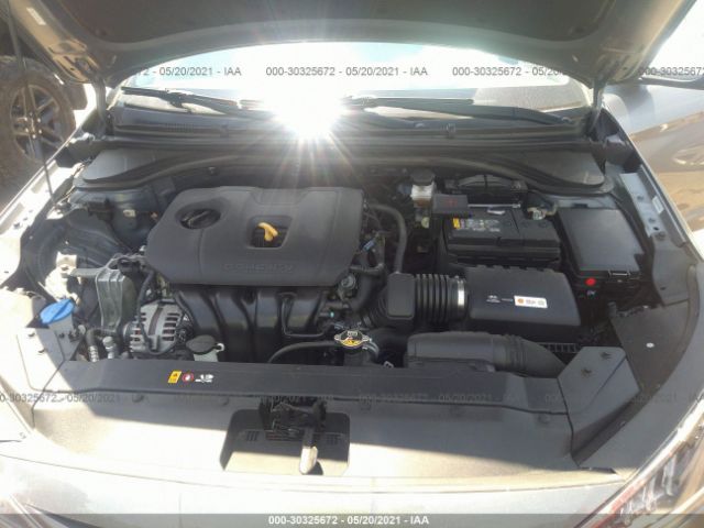 Photo 9 VIN: KMHD84LF4KU745066 - HYUNDAI ELANTRA 