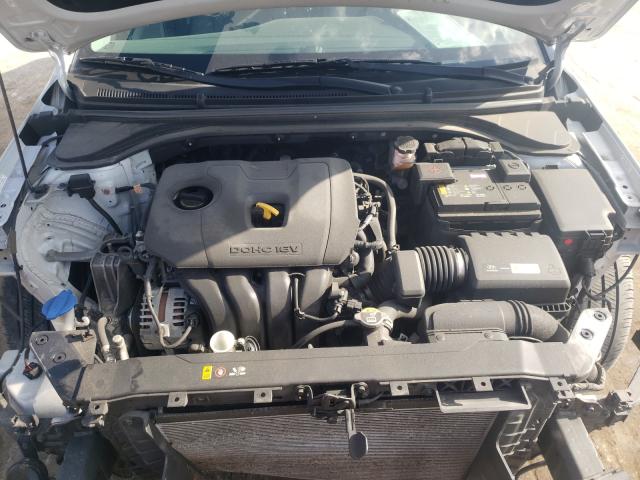 Photo 6 VIN: KMHD84LF4KU748419 - HYUNDAI ELANTRA SE 