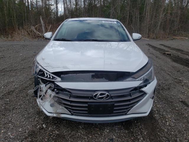 Photo 4 VIN: KMHD84LF4KU749960 - HYUNDAI ELANTRA 