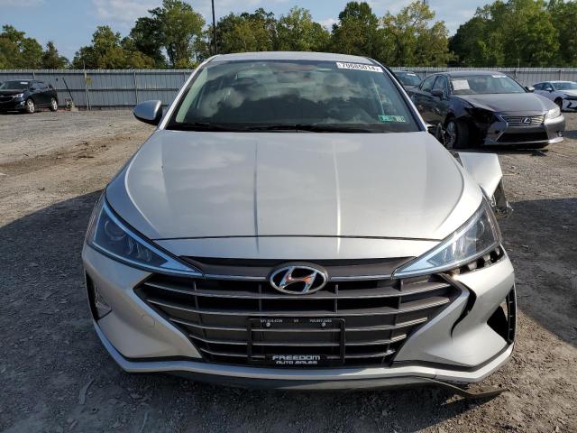 Photo 4 VIN: KMHD84LF4KU768847 - HYUNDAI ELANTRA SE 