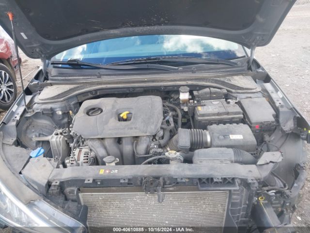 Photo 9 VIN: KMHD84LF4KU772512 - HYUNDAI ELANTRA 