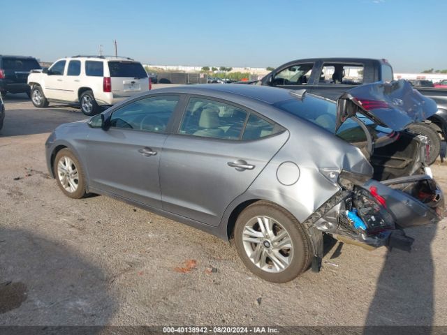 Photo 2 VIN: KMHD84LF4KU878488 - HYUNDAI ELANTRA 