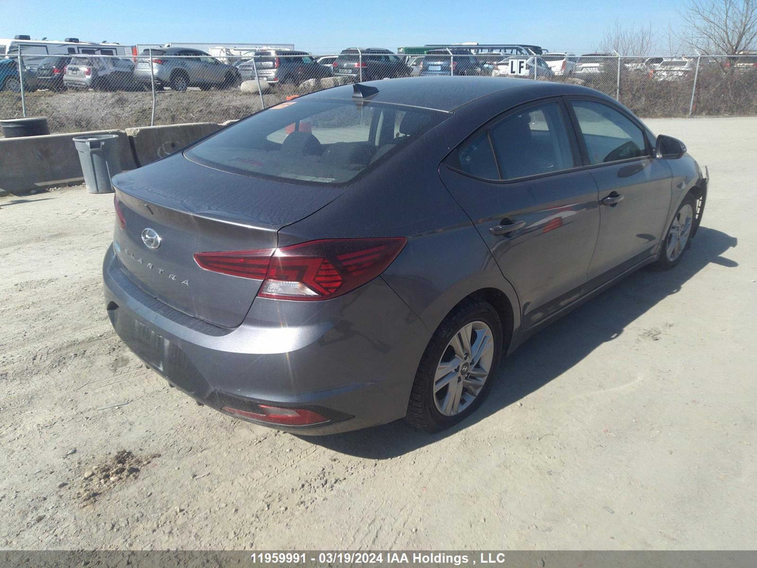 Photo 3 VIN: KMHD84LF4LU904895 - HYUNDAI ELANTRA 