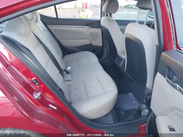 Photo 7 VIN: KMHD84LF5HU104145 - HYUNDAI ELANTRA 