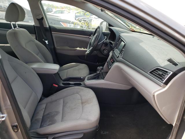 Photo 4 VIN: KMHD84LF5HU150882 - HYUNDAI ELANTRA SE 