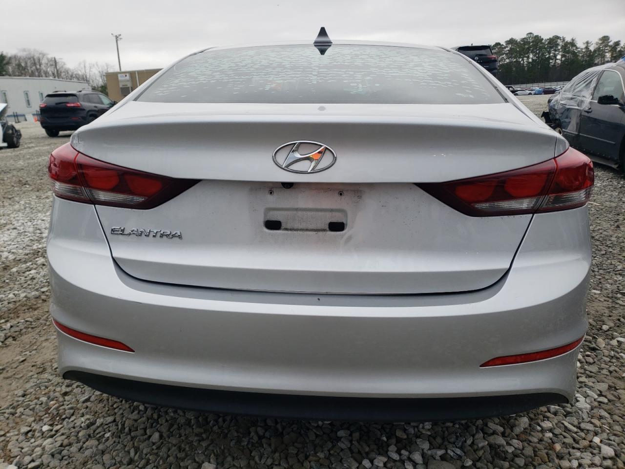 Photo 5 VIN: KMHD84LF5HU176348 - HYUNDAI ELANTRA 