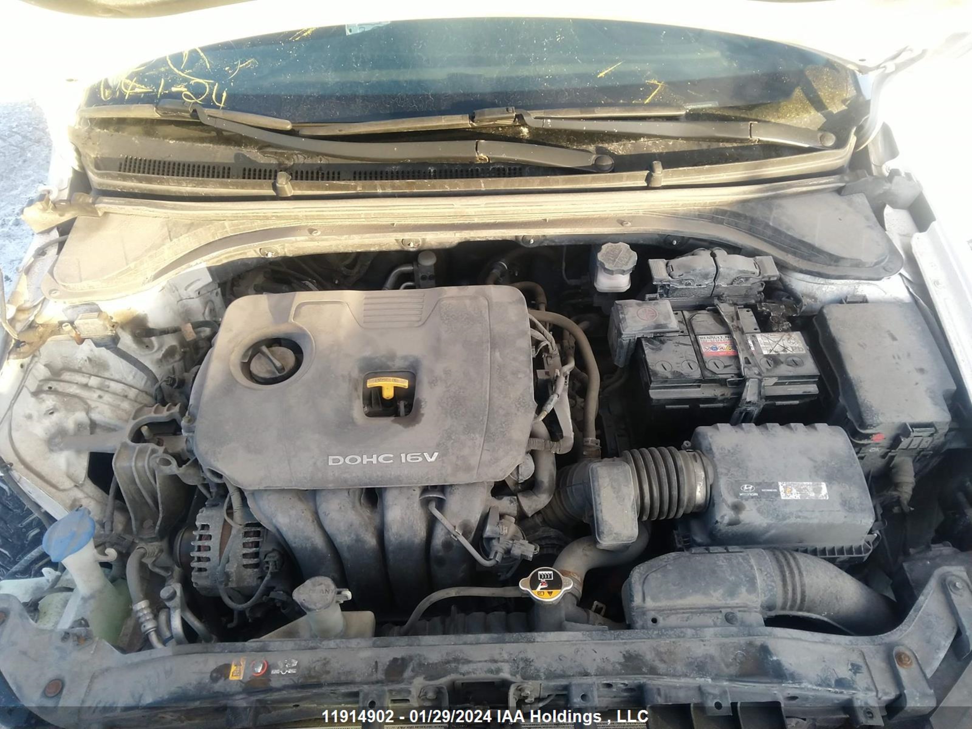 Photo 9 VIN: KMHD84LF5HU209770 - HYUNDAI ELANTRA 