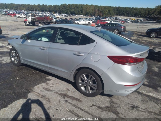 Photo 2 VIN: KMHD84LF5HU214161 - HYUNDAI ELANTRA 