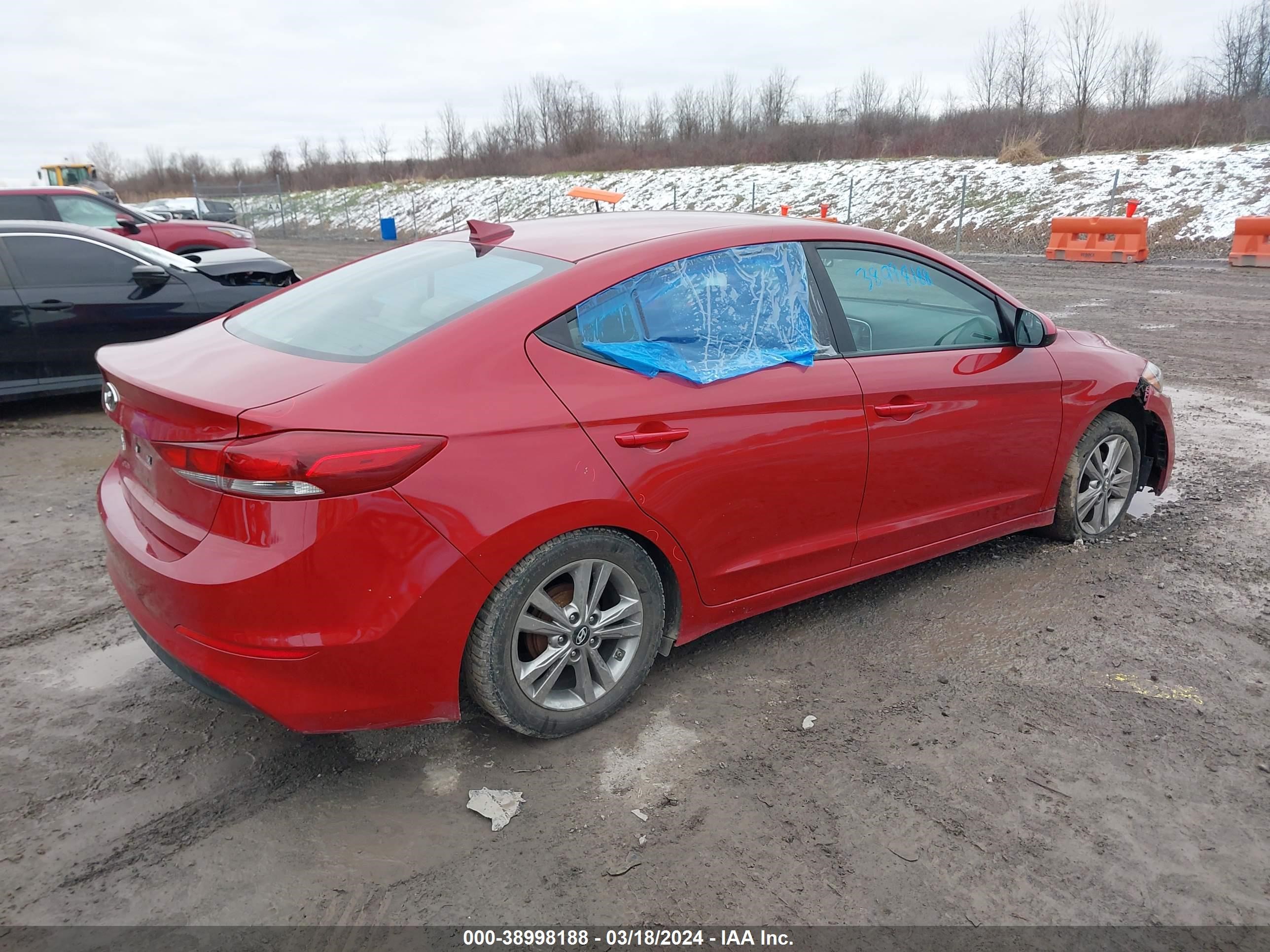 Photo 3 VIN: KMHD84LF5HU224169 - HYUNDAI ELANTRA 