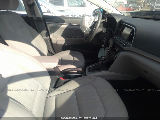 Photo 4 VIN: KMHD84LF5HU224656 - HYUNDAI ELANTRA 