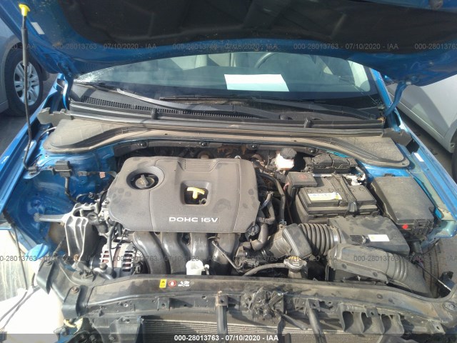 Photo 9 VIN: KMHD84LF5HU224656 - HYUNDAI ELANTRA 