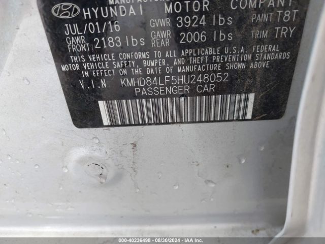 Photo 8 VIN: KMHD84LF5HU248052 - HYUNDAI ELANTRA 