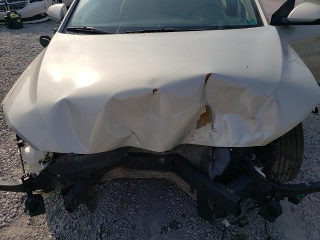 Photo 6 VIN: KMHD84LF5HU261433 - HYUNDAI ELANTRA SE 