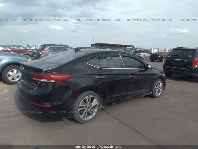 Photo 3 VIN: KMHD84LF5HU266972 - HYUNDAI ELANTRA 