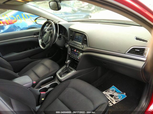 Photo 4 VIN: KMHD84LF5HU285134 - HYUNDAI ELANTRA 