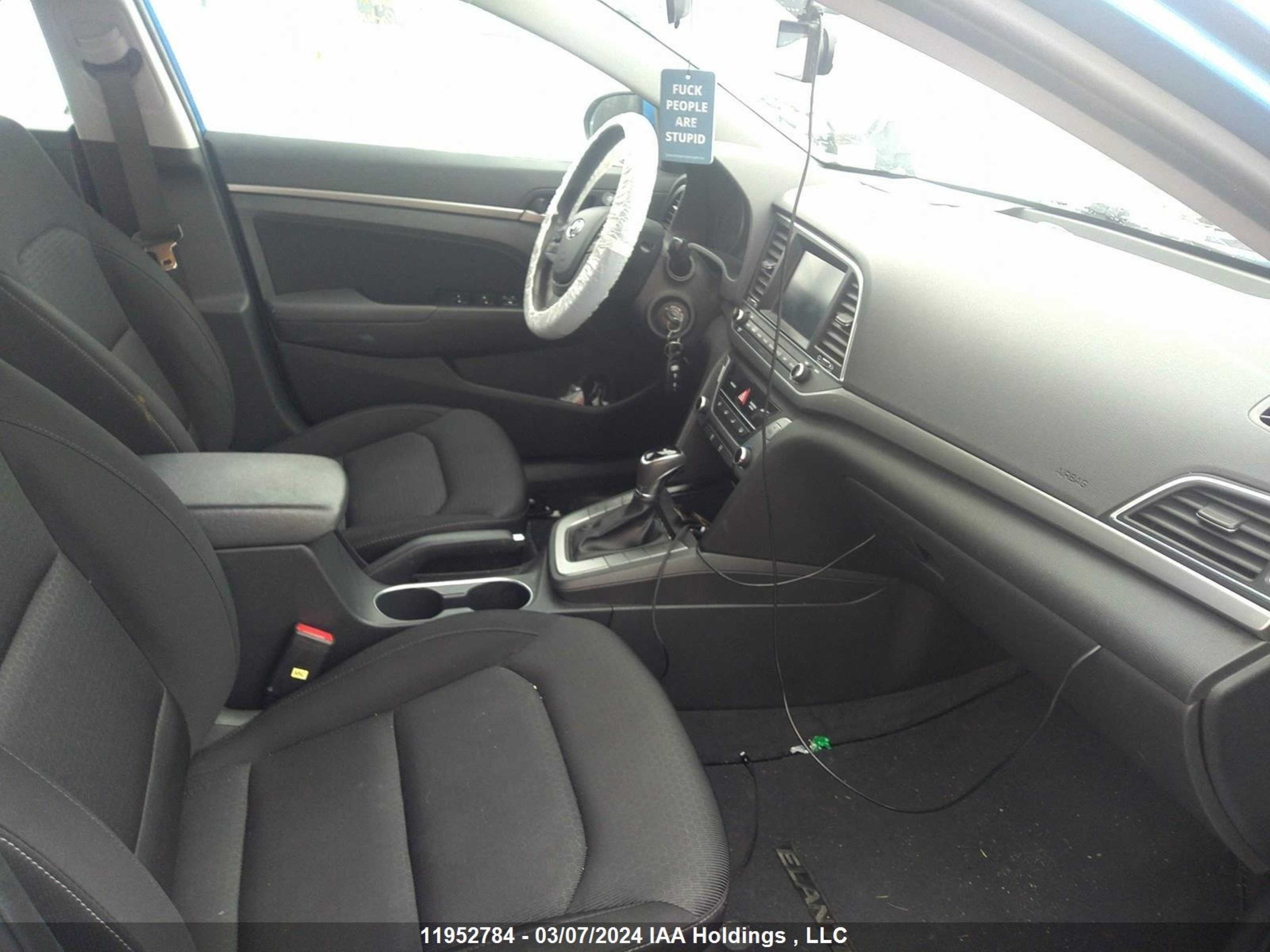 Photo 4 VIN: KMHD84LF5HU336602 - HYUNDAI ELANTRA 