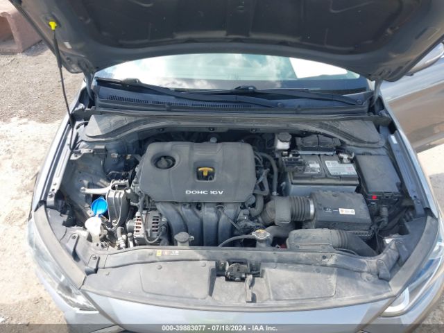 Photo 9 VIN: KMHD84LF5HU338267 - HYUNDAI ELANTRA 