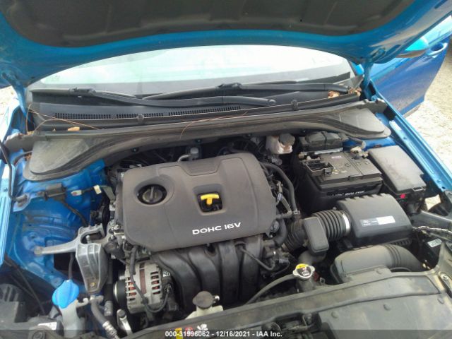 Photo 9 VIN: KMHD84LF5HU362097 - HYUNDAI ELANTRA 