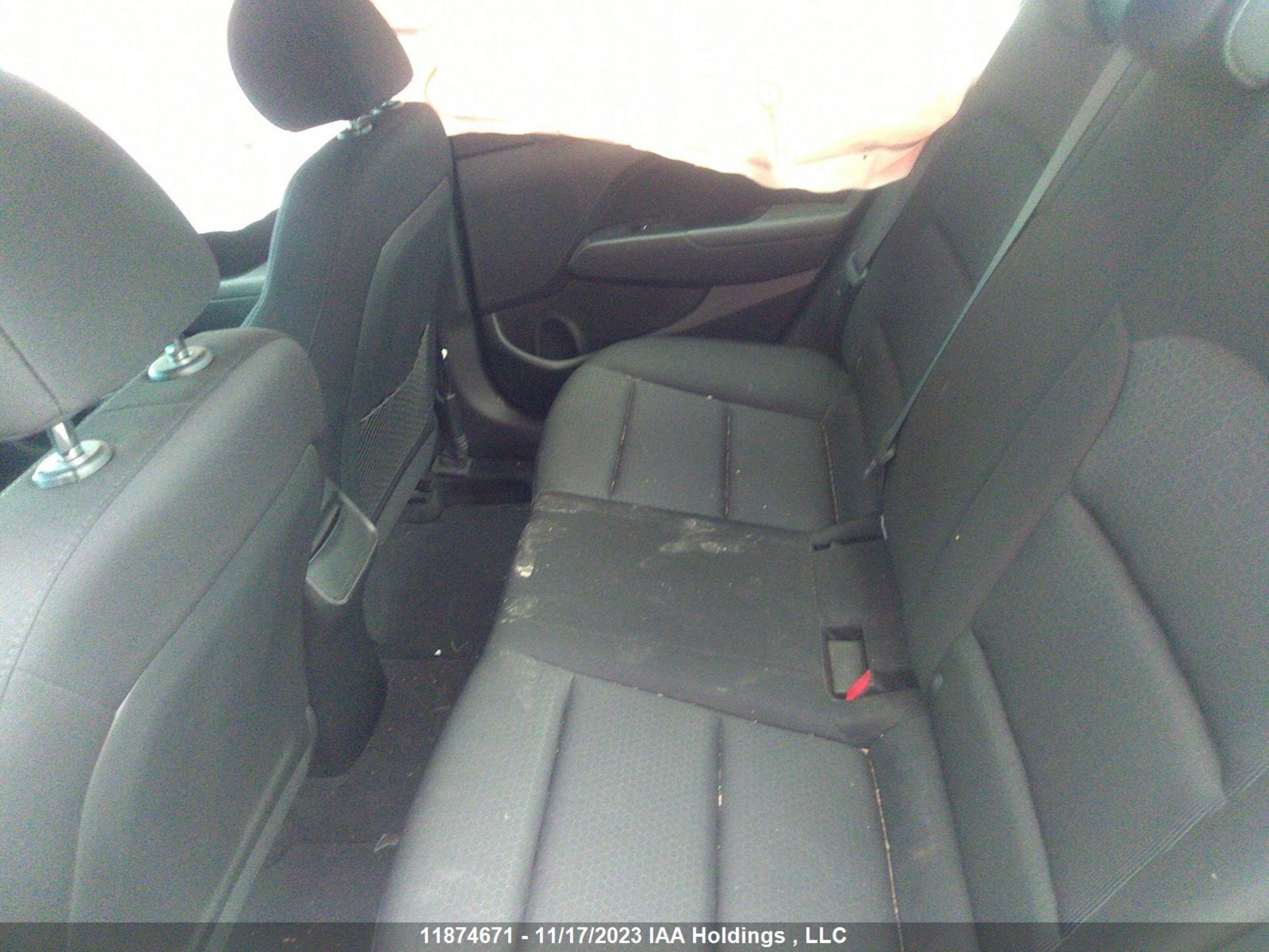 Photo 7 VIN: KMHD84LF5HU420046 - HYUNDAI ELANTRA 