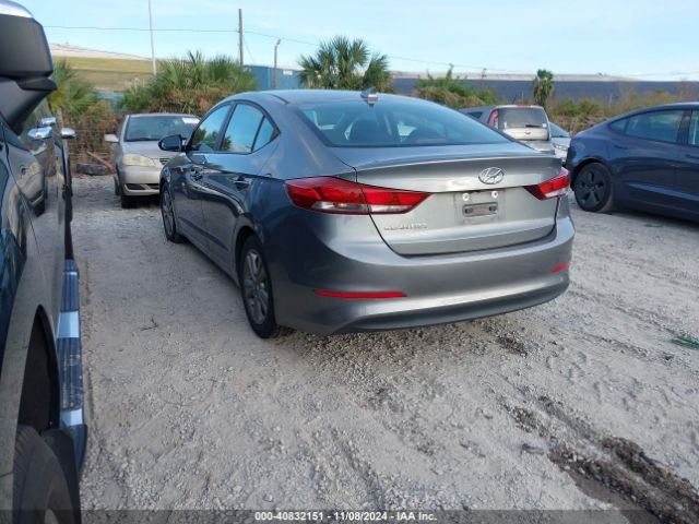 Photo 2 VIN: KMHD84LF5HU423934 - HYUNDAI ELANTRA 