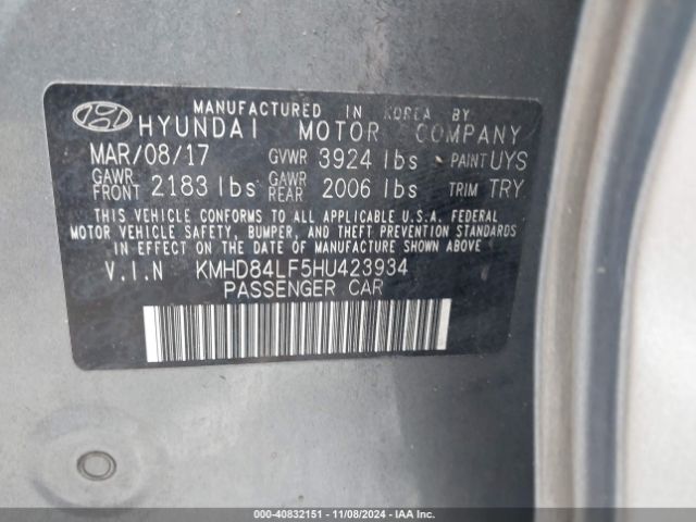 Photo 8 VIN: KMHD84LF5HU423934 - HYUNDAI ELANTRA 