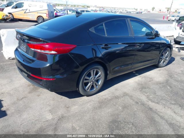 Photo 3 VIN: KMHD84LF5HU429569 - HYUNDAI ELANTRA 