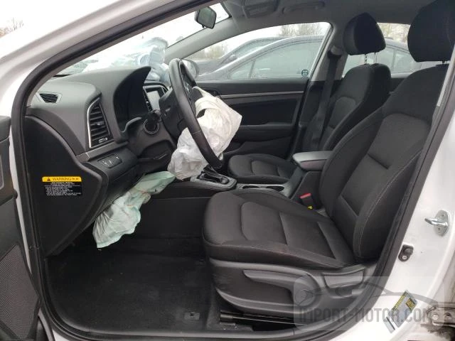 Photo 6 VIN: KMHD84LF5JU477577 - HYUNDAI ELANTRA 