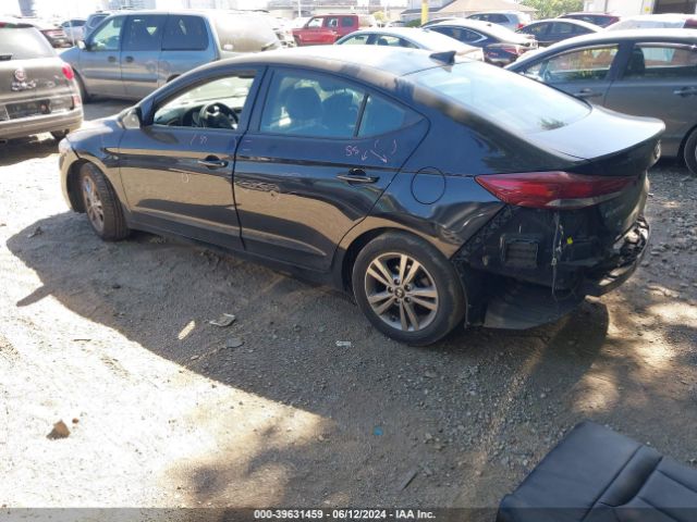 Photo 2 VIN: KMHD84LF5JU493312 - HYUNDAI ELANTRA 