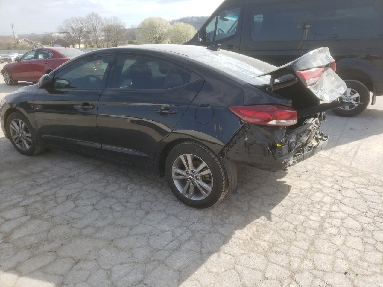 Photo 1 VIN: KMHD84LF5JU562855 - HYUNDAI ELANTRA 