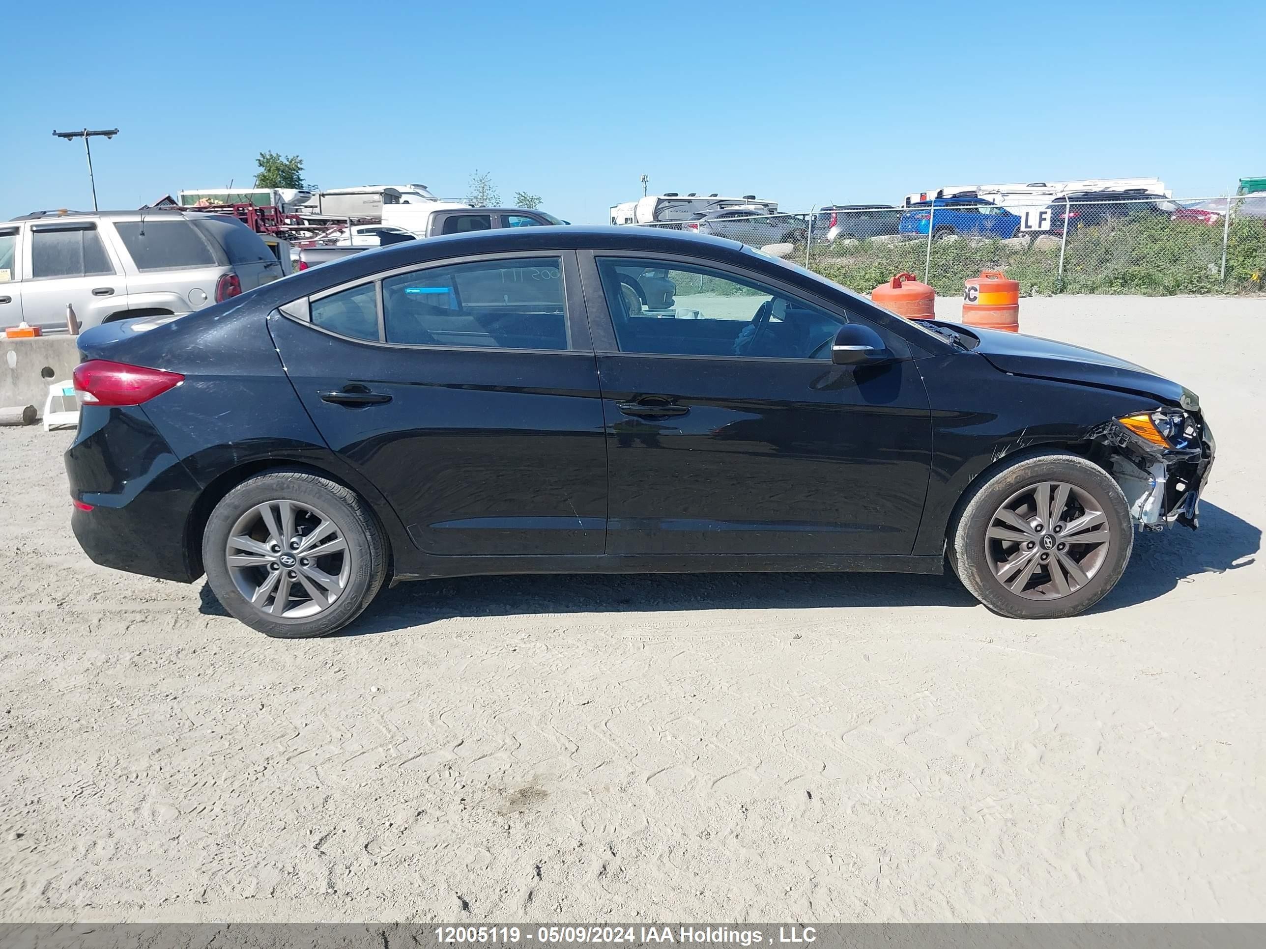 Photo 13 VIN: KMHD84LF5JU567960 - HYUNDAI ELANTRA 