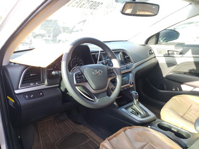 Photo 8 VIN: KMHD84LF5JU612721 - HYUNDAI ELANTRA SE 