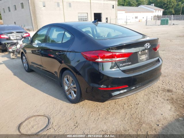 Photo 2 VIN: KMHD84LF5JU614694 - HYUNDAI ELANTRA 