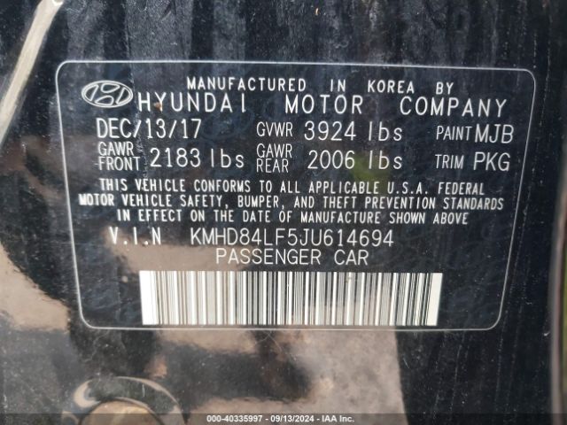 Photo 8 VIN: KMHD84LF5JU614694 - HYUNDAI ELANTRA 