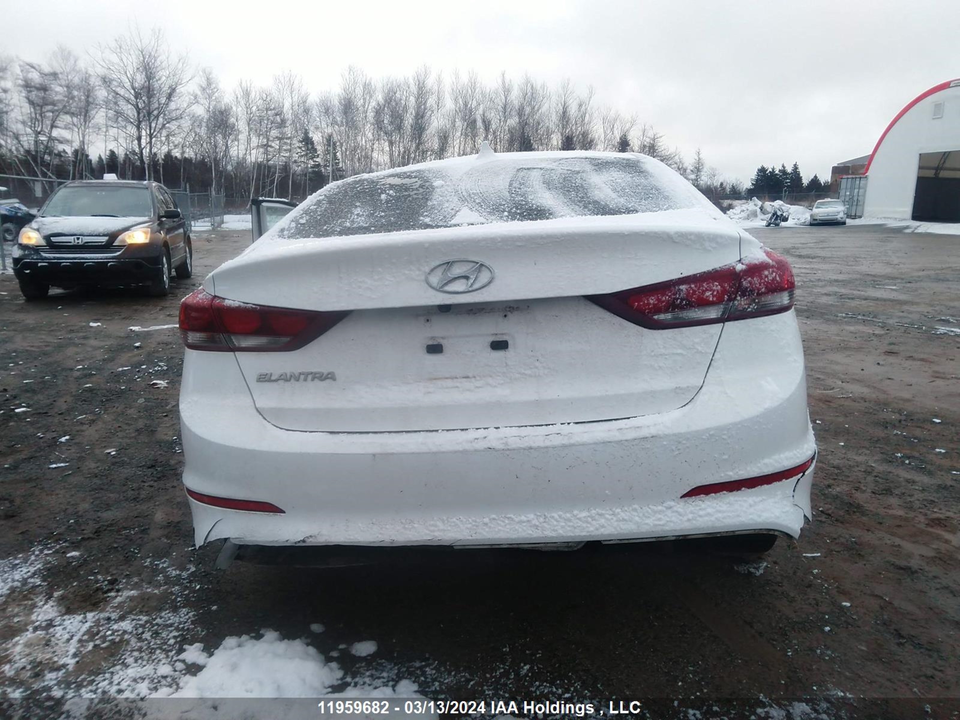 Photo 16 VIN: KMHD84LF5JU626277 - HYUNDAI ELANTRA 