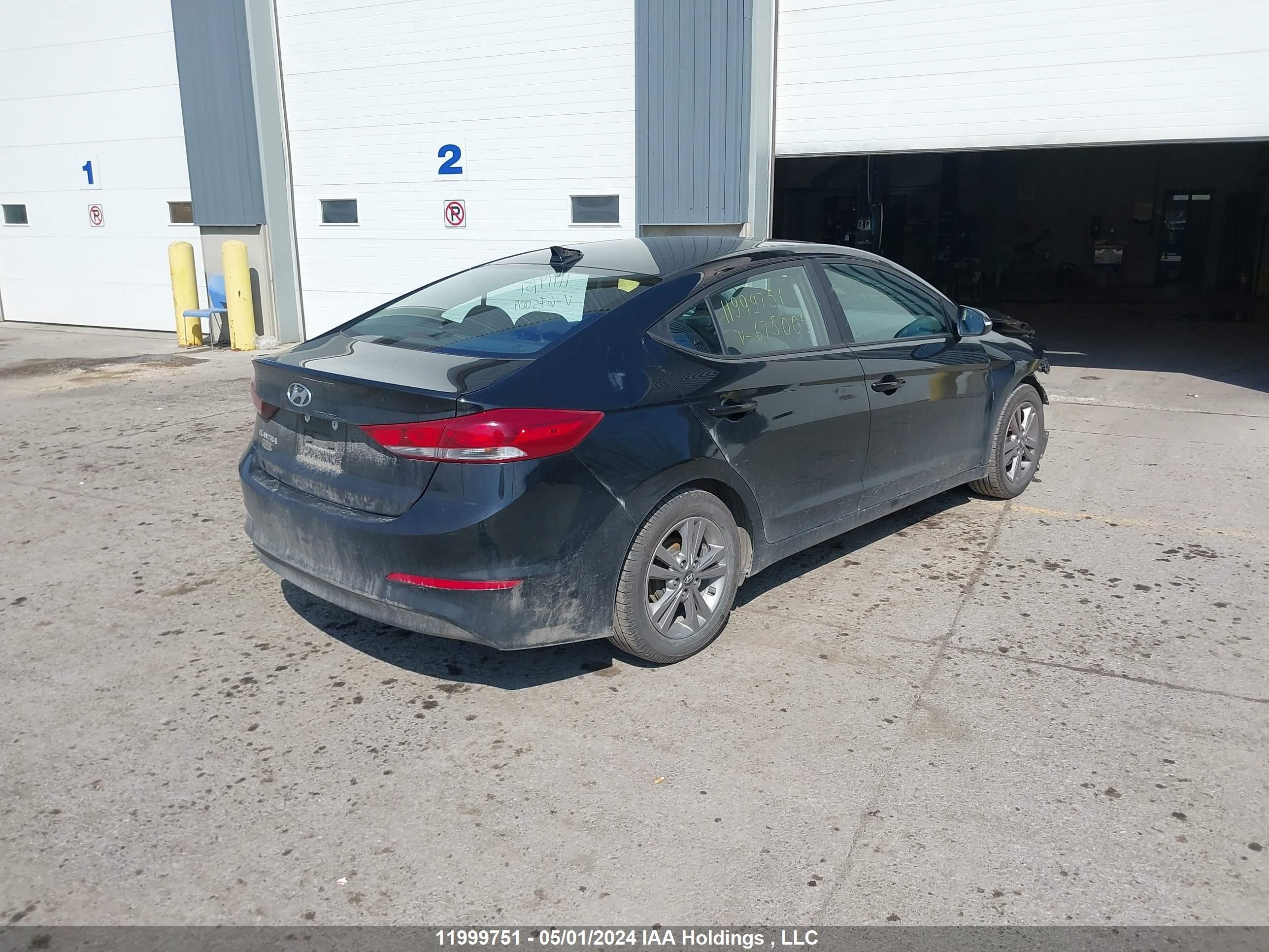 Photo 3 VIN: KMHD84LF5JU675009 - HYUNDAI ELANTRA 