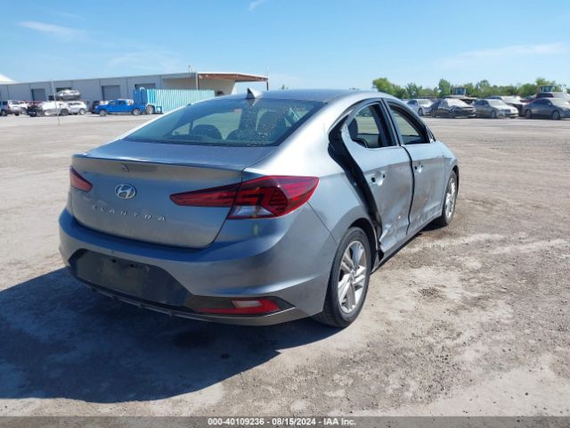 Photo 3 VIN: KMHD84LF5KU743147 - HYUNDAI ELANTRA 